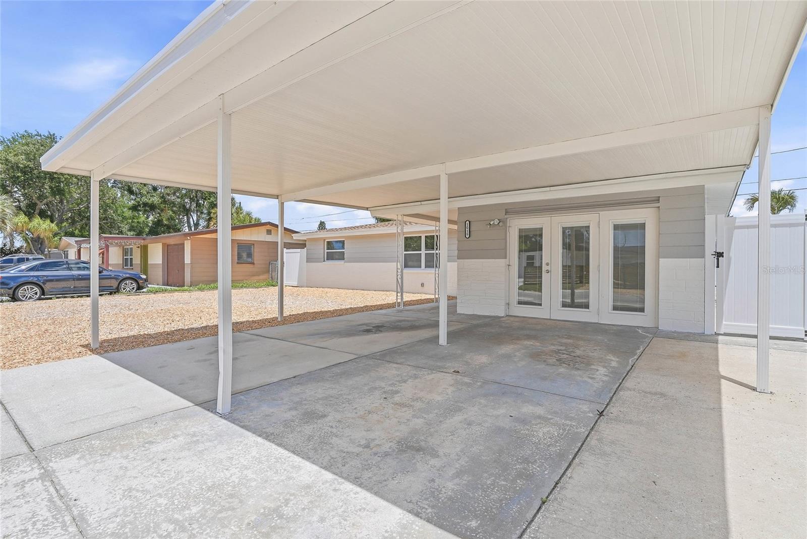 CREST RIDGE GARDENS - Residential