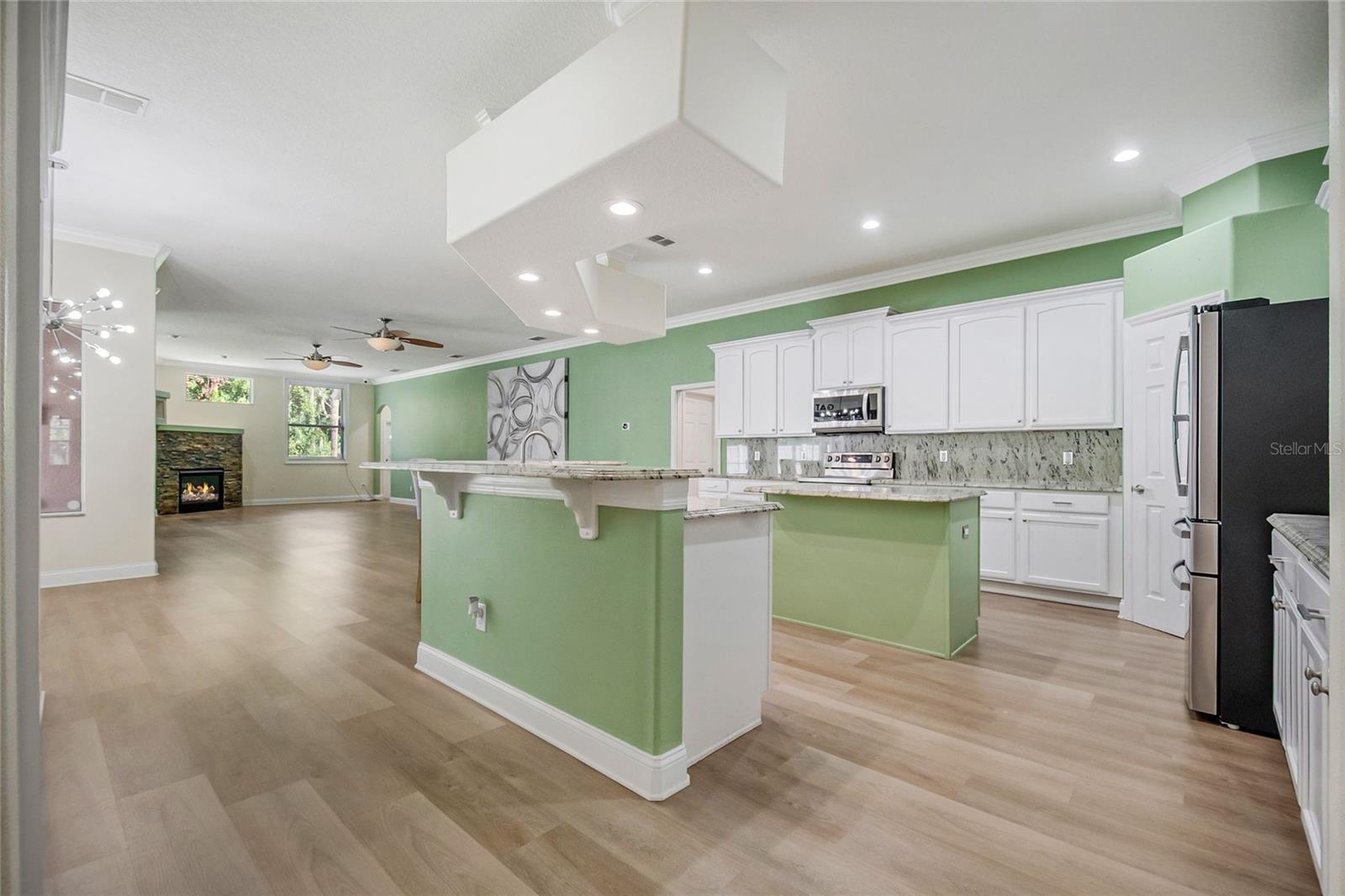 8615 WARWICK SHORE CROSSING