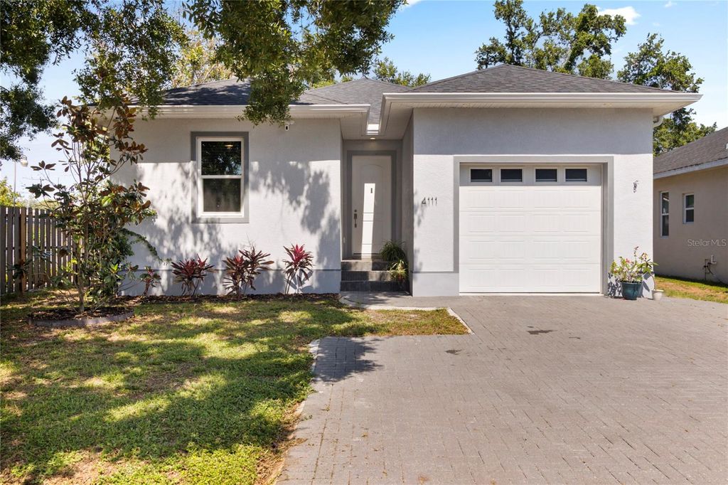 Photo of 4111 Iola Drive, Sarasota, FL 34231 (MLS # A4658175)