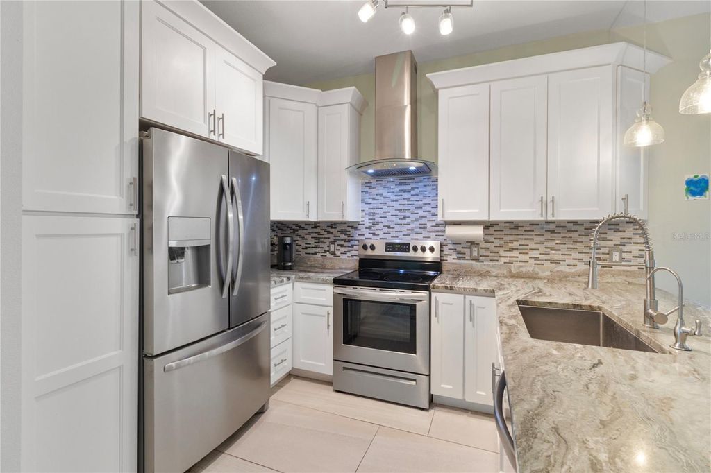 Photo of 4111 Iola Drive, Sarasota, FL 34231 (MLS # A4658175)