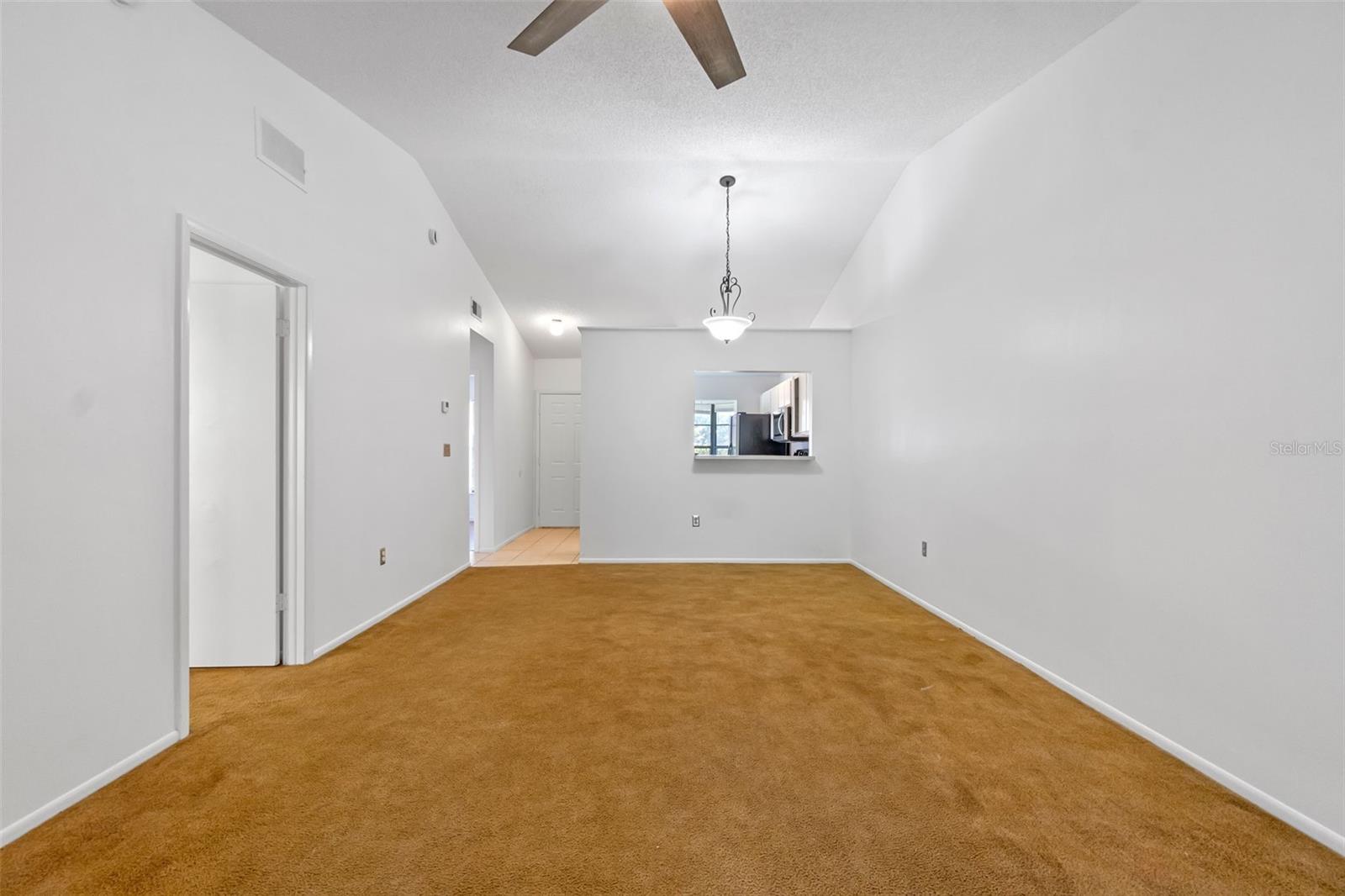 2750 KING OAK CIRCLE