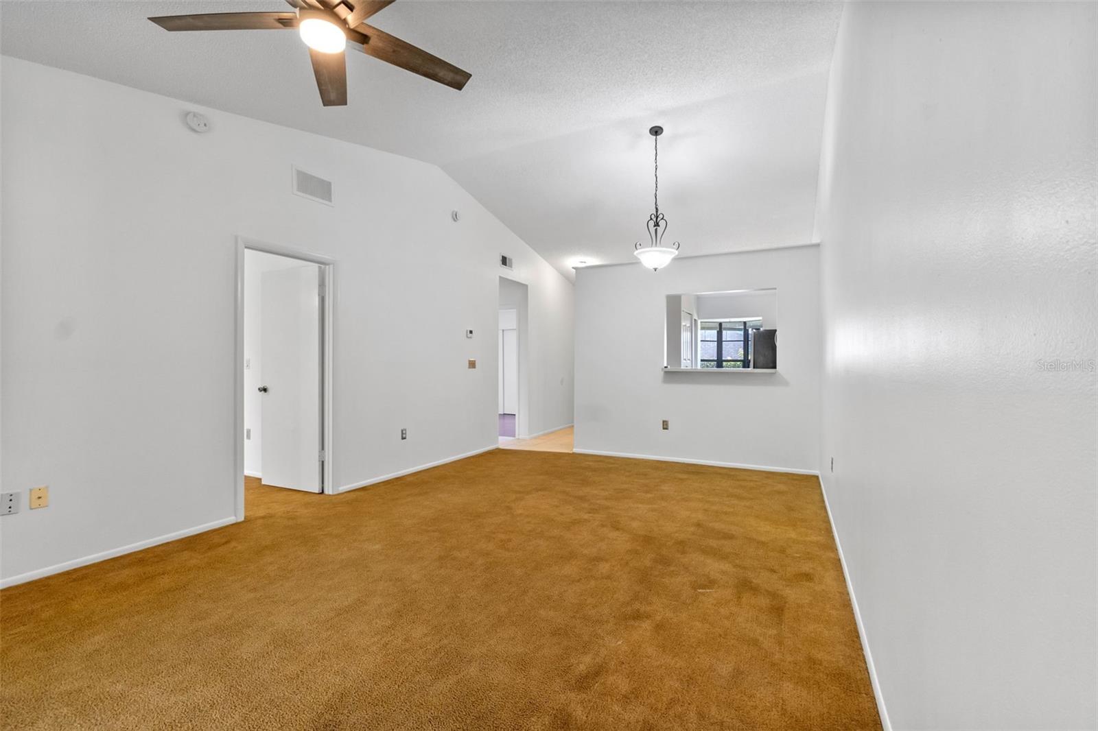 2750 KING OAK CIRCLE