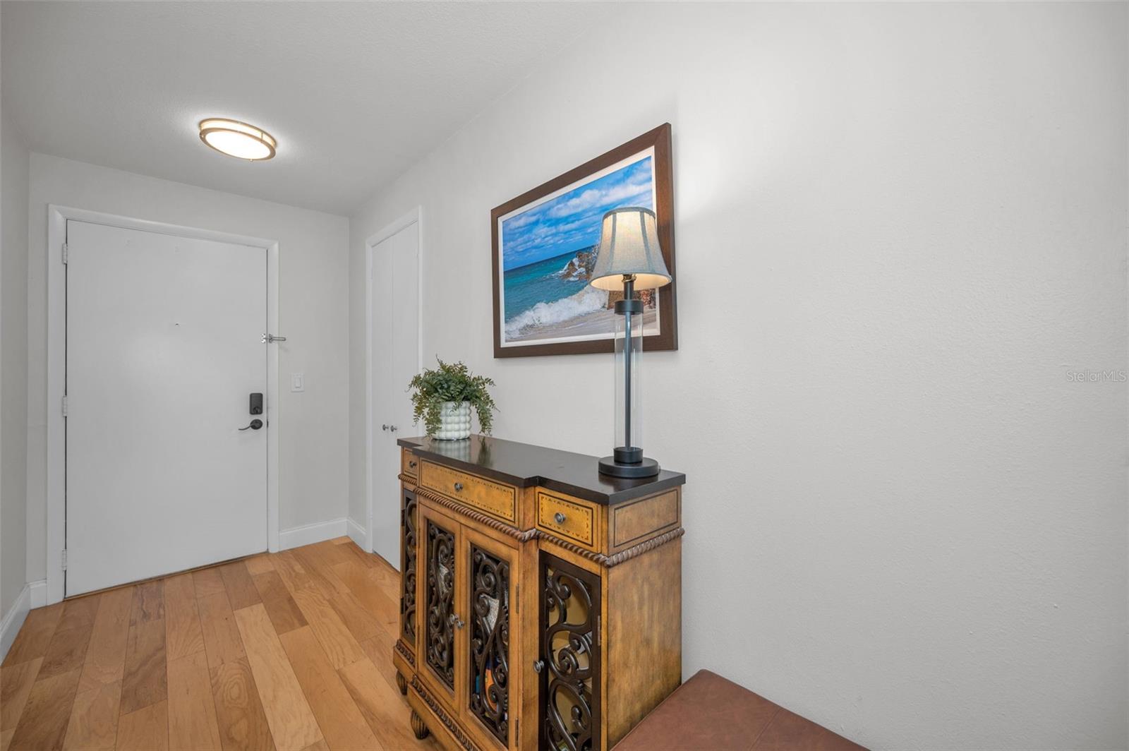 VIEWPOINT-ON-THE-BAY CONDO - Residential