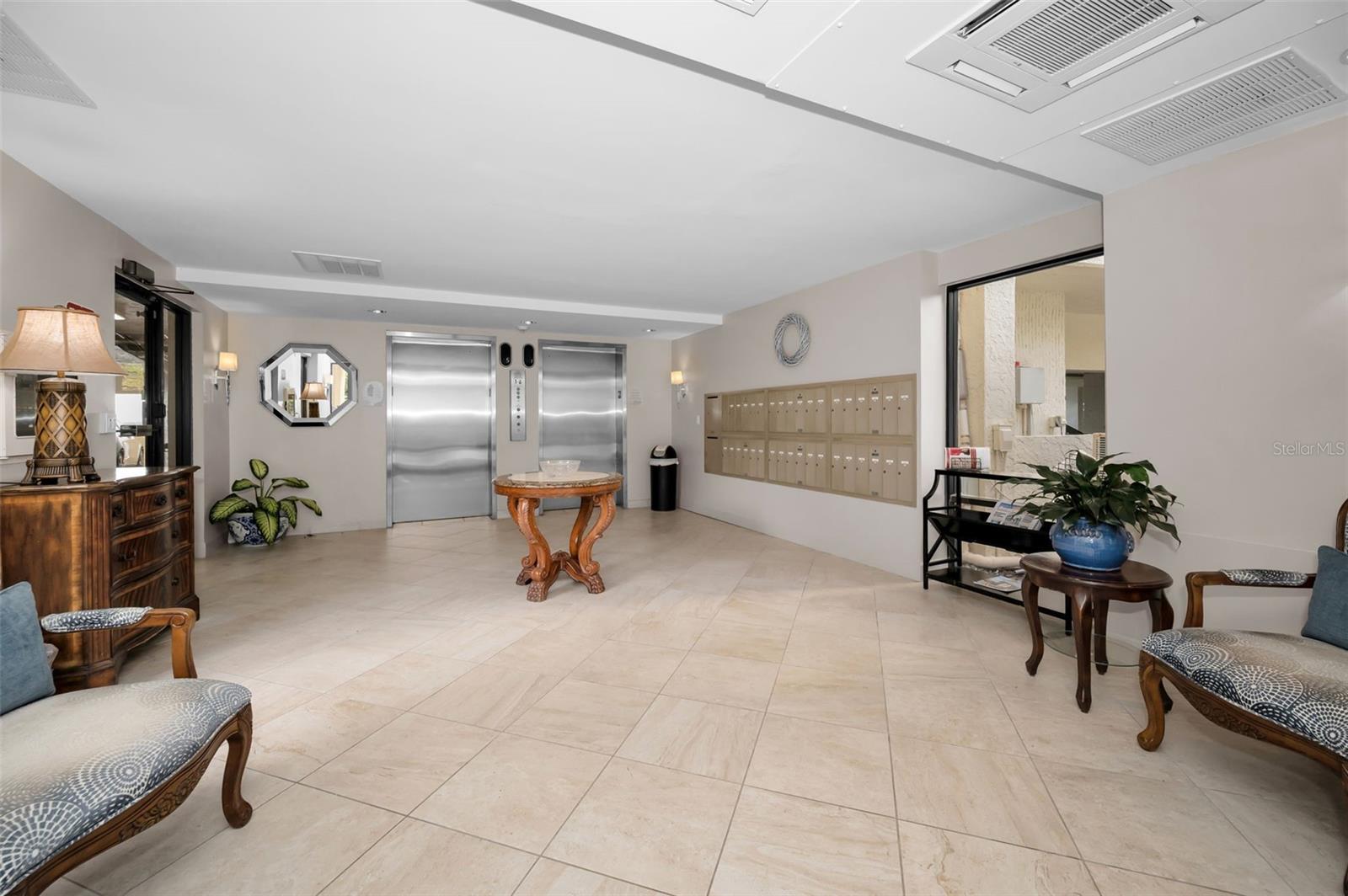 VIEWPOINT-ON-THE-BAY CONDO - Residential