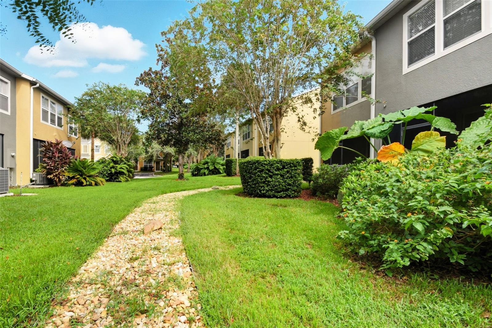 REGENCY OAKS UNIT ONE - Residential Lease