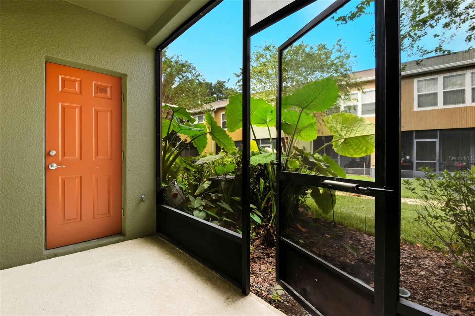 REGENCY OAKS UNIT ONE - Residential Lease