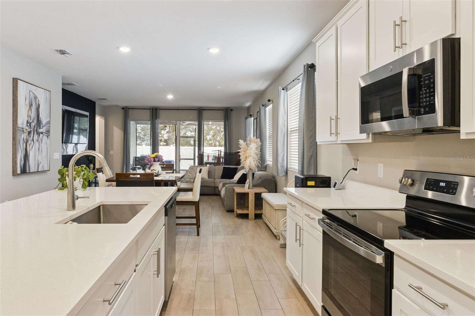 SUTTON PRESERVE - Residential