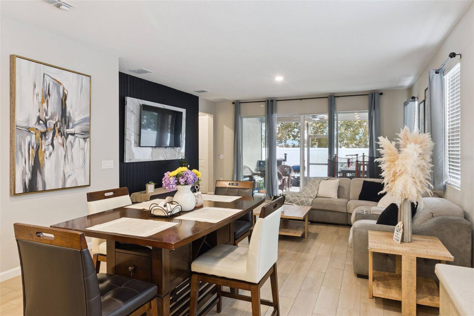 SUTTON PRESERVE - Residential