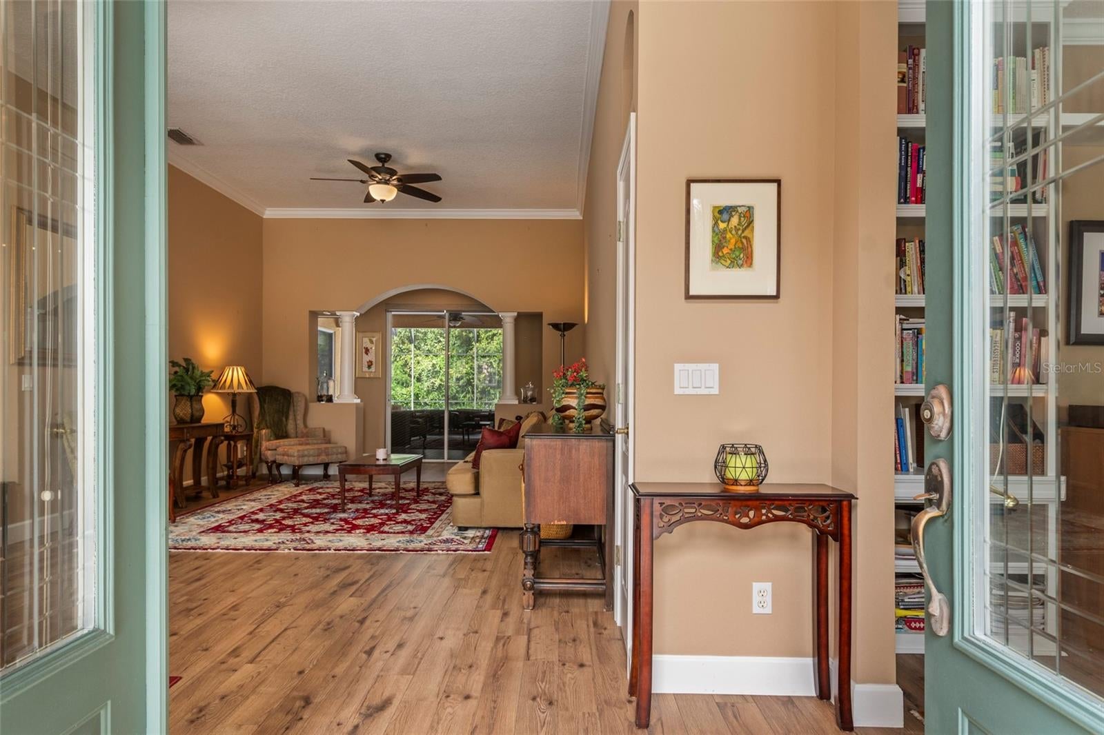 2712 ALOMA OAKS DRIVE