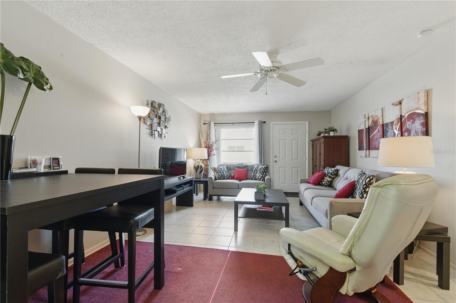 858 CAMBRIDGE COURT 858