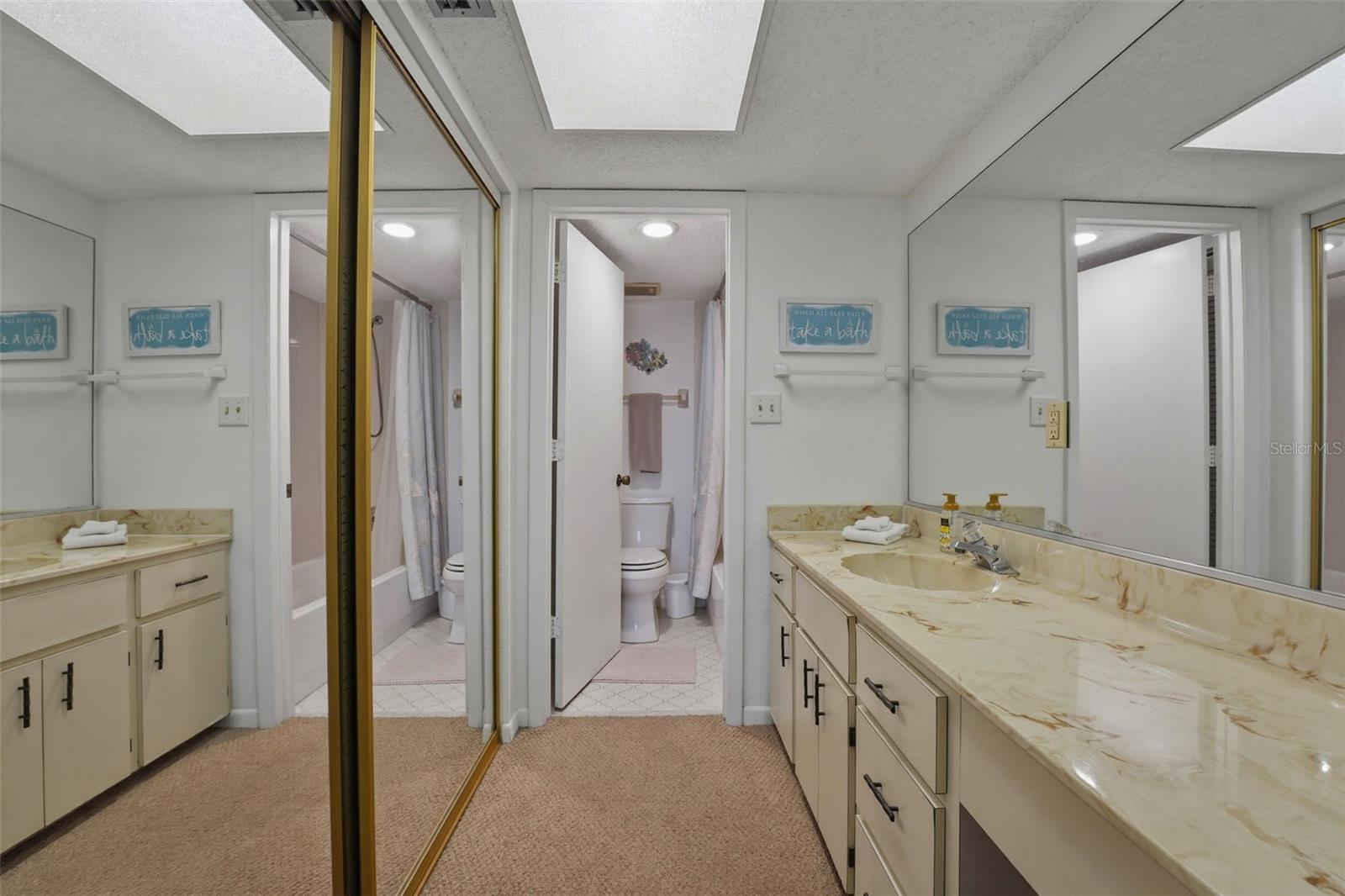 TARPON BAY PH 03 BLDG B - Residential