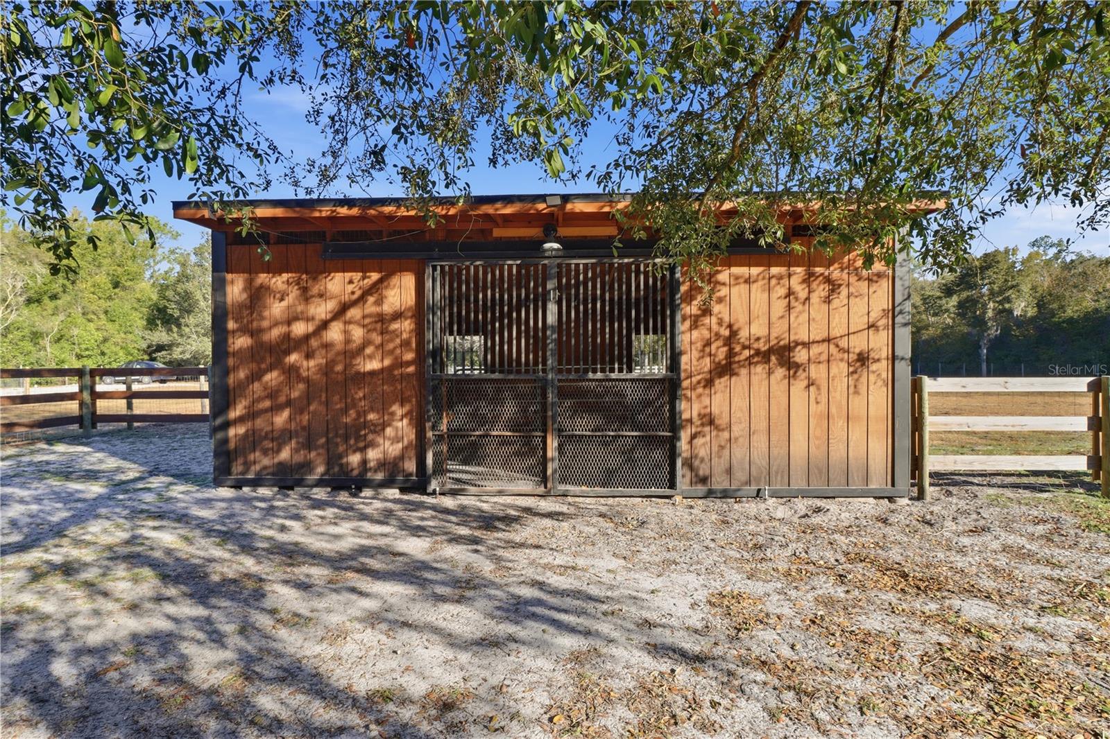 ARROWHEAD - Residential