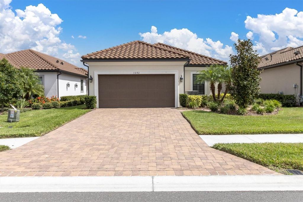 Photo of 3282 Francoa Drive, Odessa, FL 33556 (MLS # W7880351)