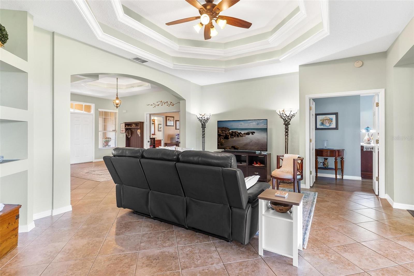 HARBOR HILLS - Residential