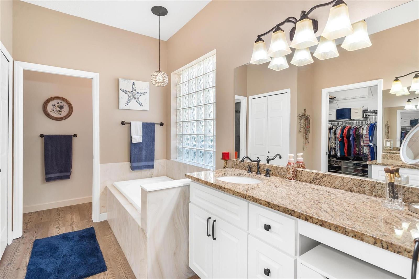 HARBOR HILLS - Residential