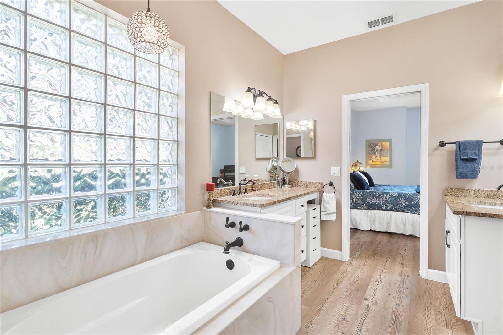 HARBOR HILLS - Residential