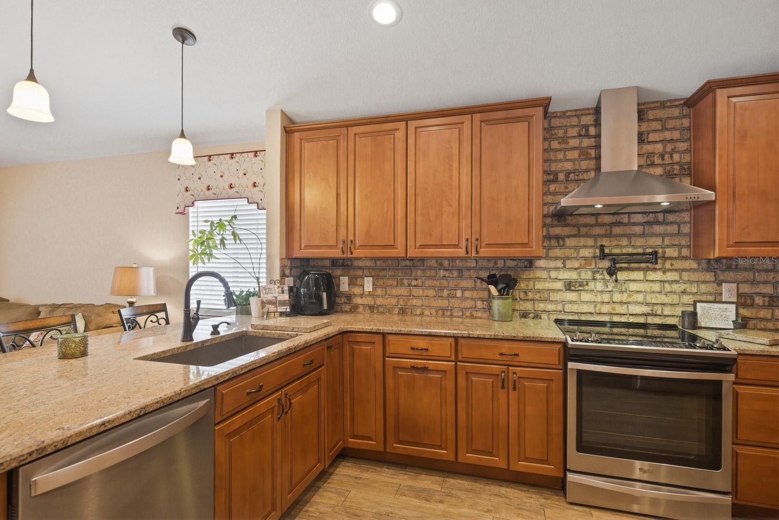 VILLAGE AT BENTLEY PARK PH II TR B-2 - Residential