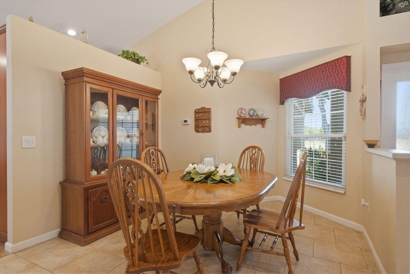 3228 BENTLEY DRIVE