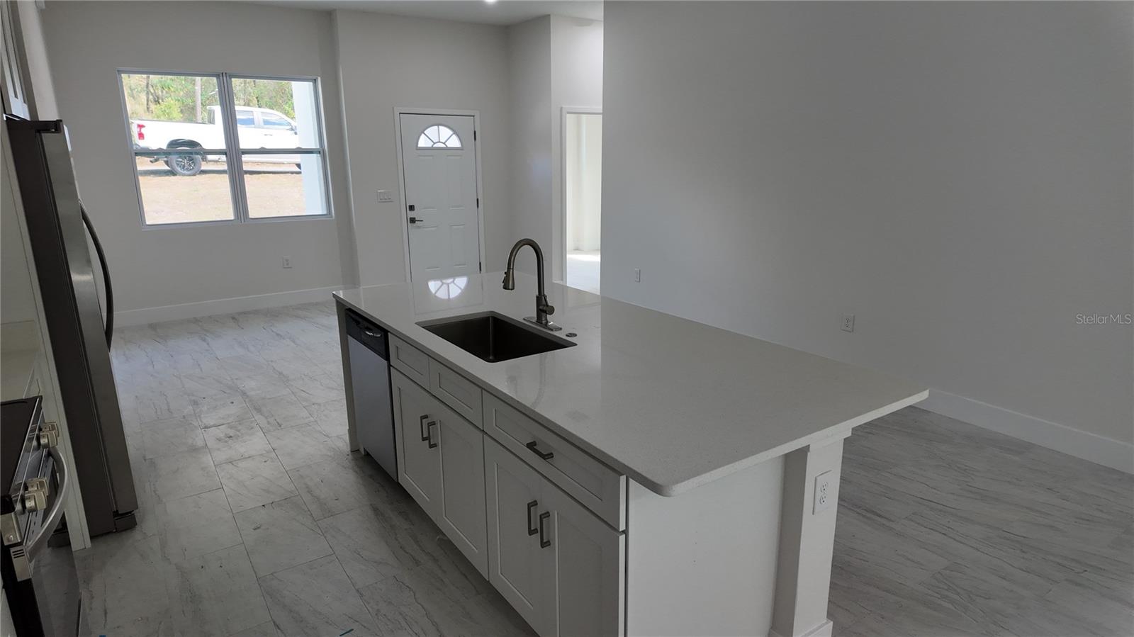 RAINBOW LAKES ESTATE - Residential