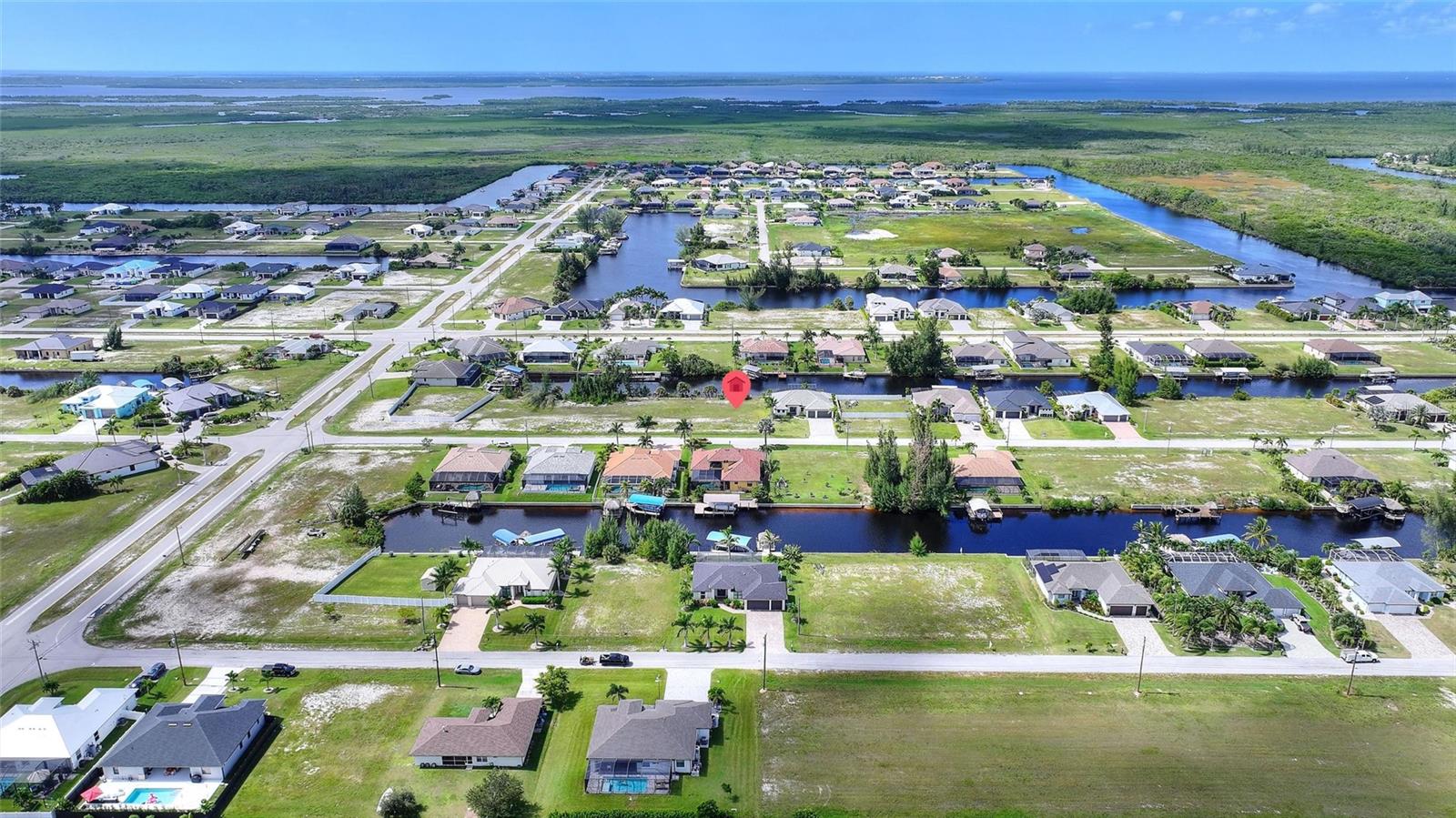 CAPE CORAL - Land