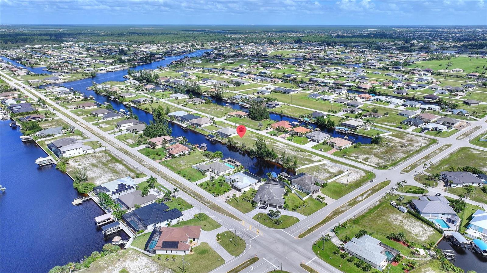 CAPE CORAL - Land