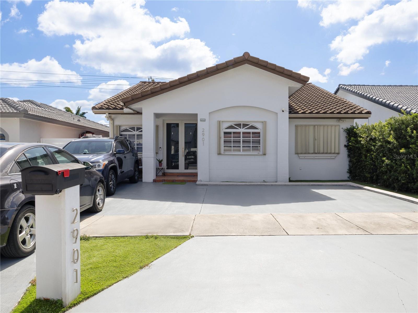 2901 SW 136TH COURT
