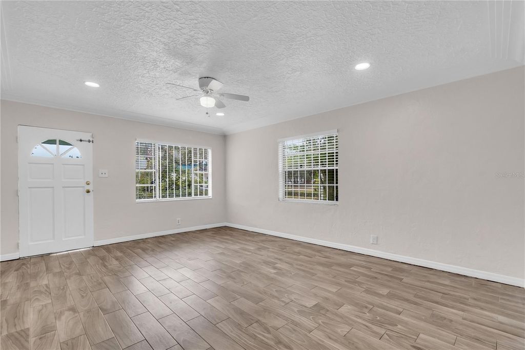 Photo of 1712 E Caracas Street, Tampa, FL 33610 (MLS # A4671649)