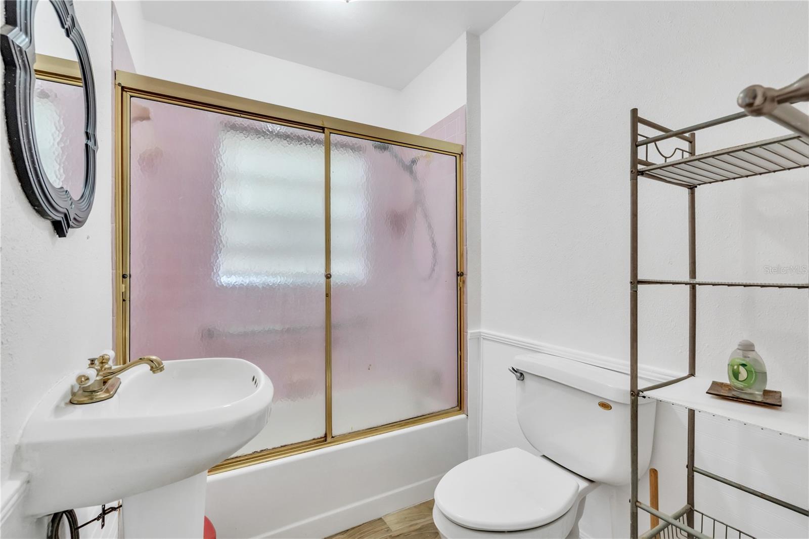 FIFTEENTH STREET SITES - Residential