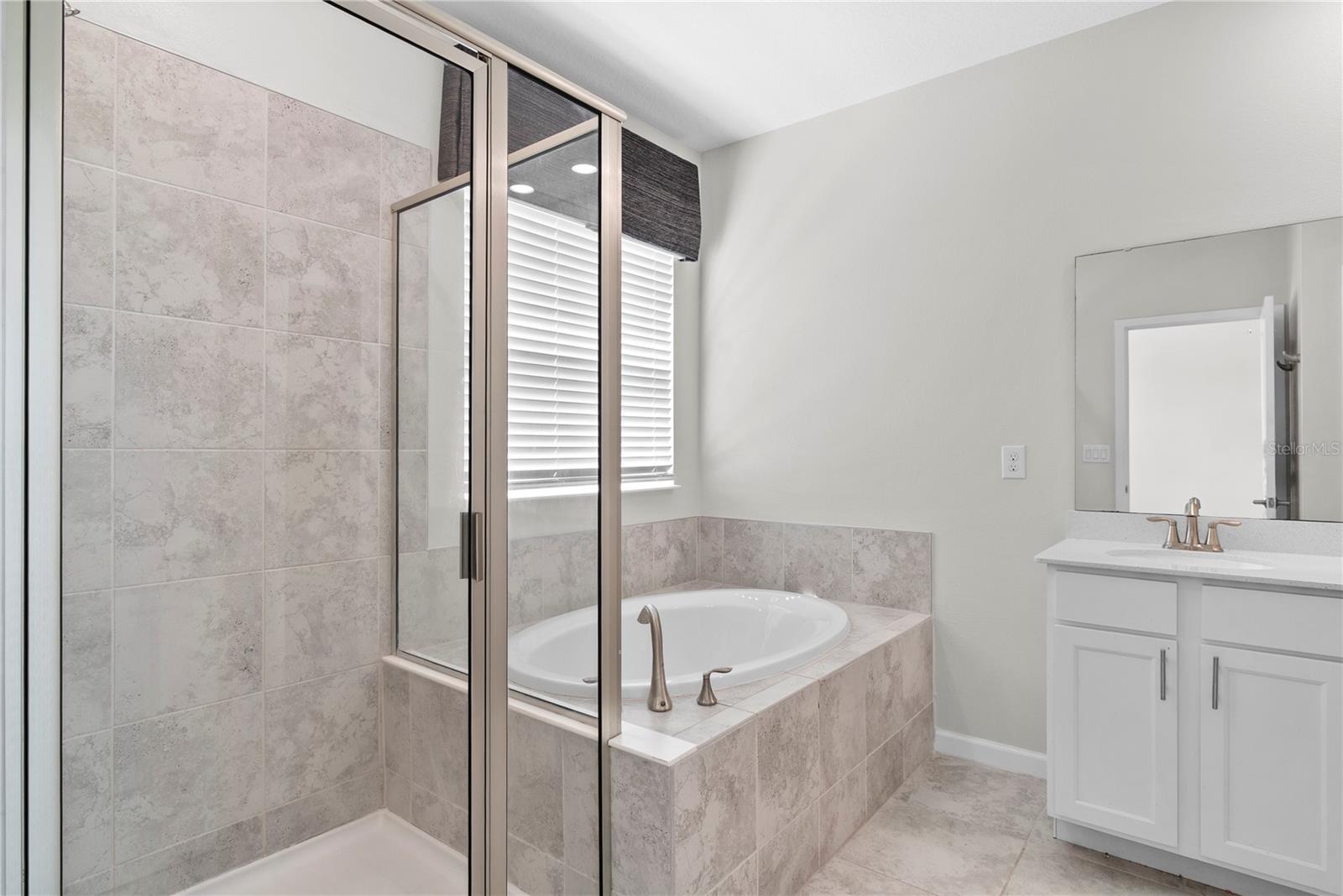 ECON TRAILS PHASE 1 95/115 LOT 16 - Residential