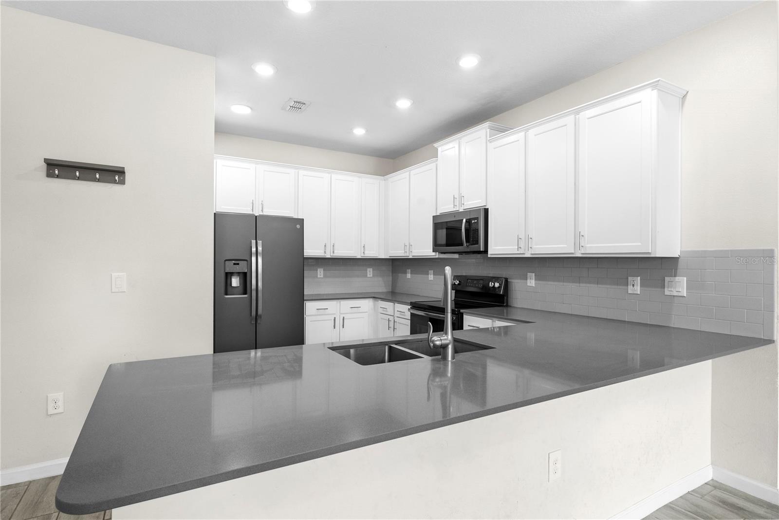 ECON TRAILS PHASE 1 95/115 LOT 16 - Residential