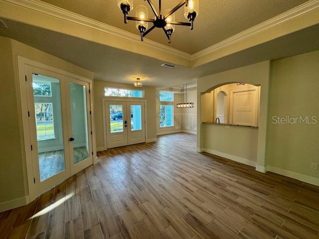 73 BRIDLE RIDGE COURT