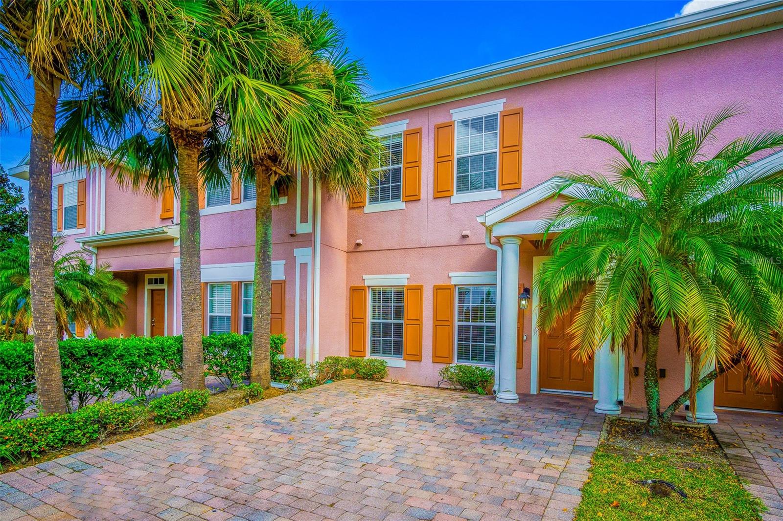 2426 CARAVELLE CIRCLE