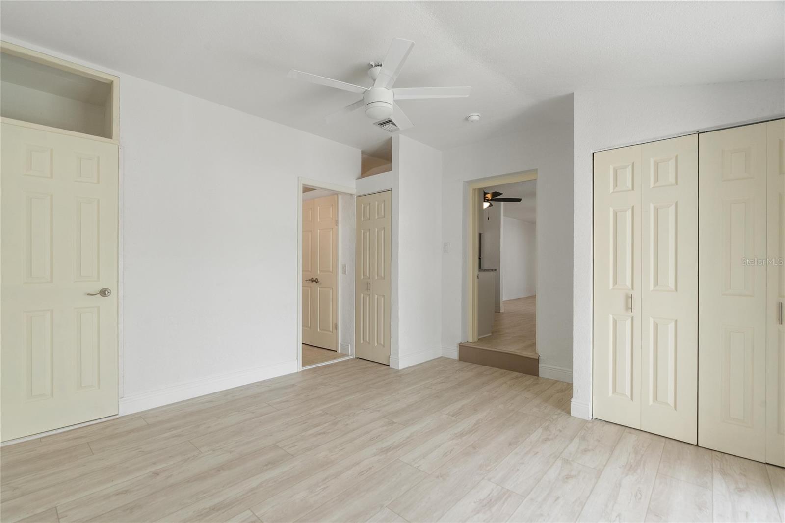 SEMINOLE POINT - Residential Income