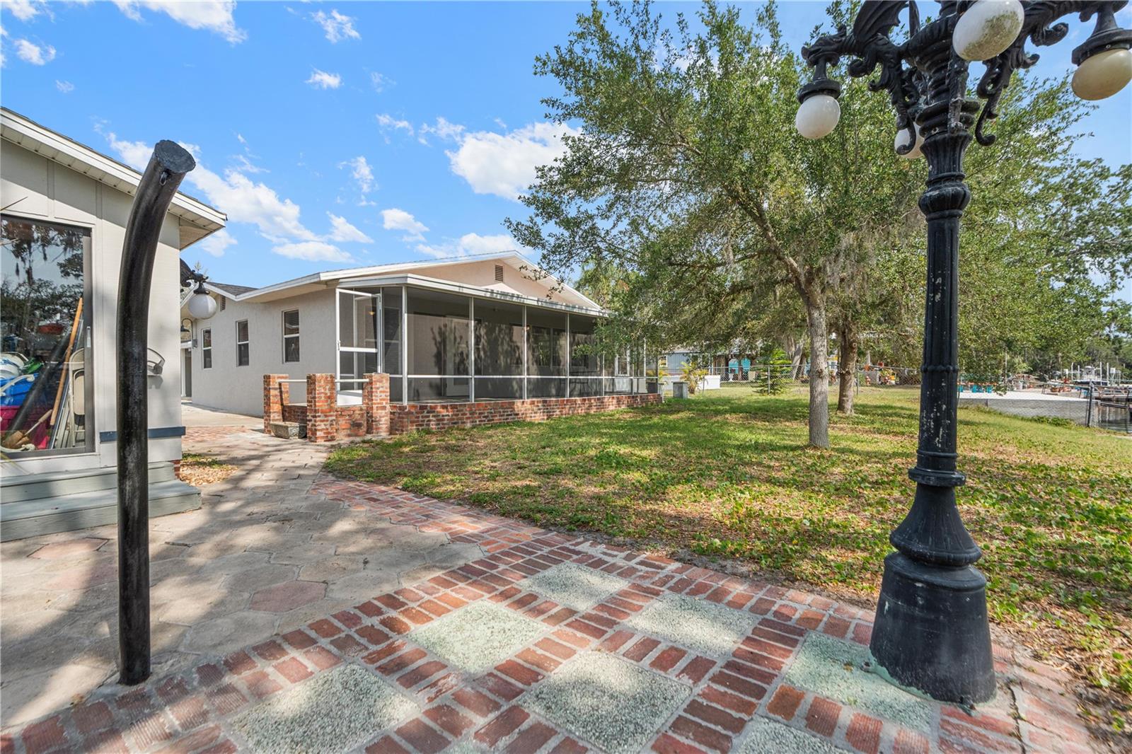 SEMINOLE POINT - Residential Income
