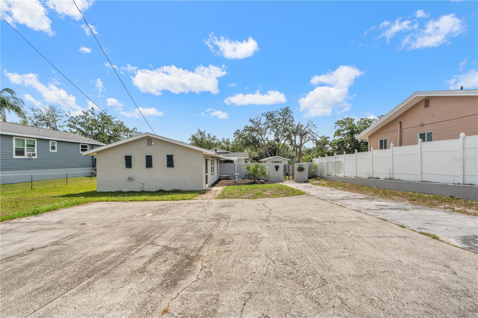 SEMINOLE POINT - Residential Income