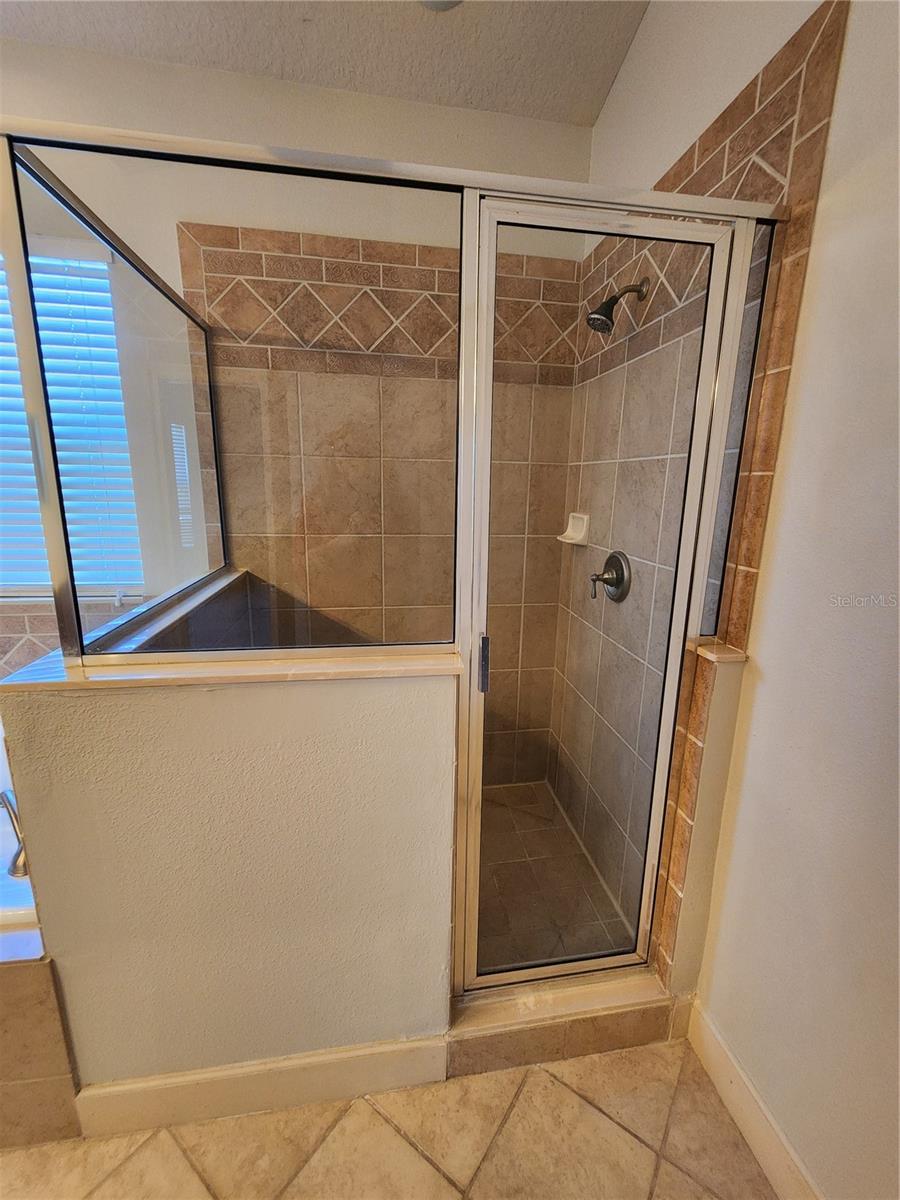 BIRCHWOOD NBHDS B & C - Residential Lease