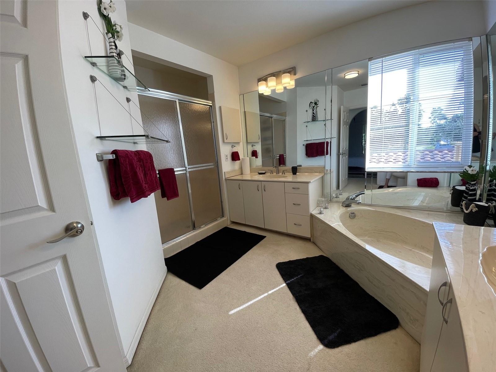 VIZCAYA CONDO - Residential Lease