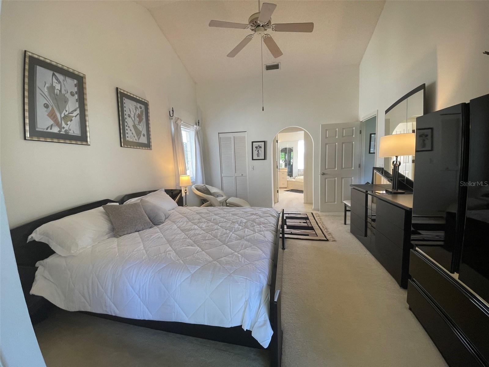 VIZCAYA CONDO - Residential Lease