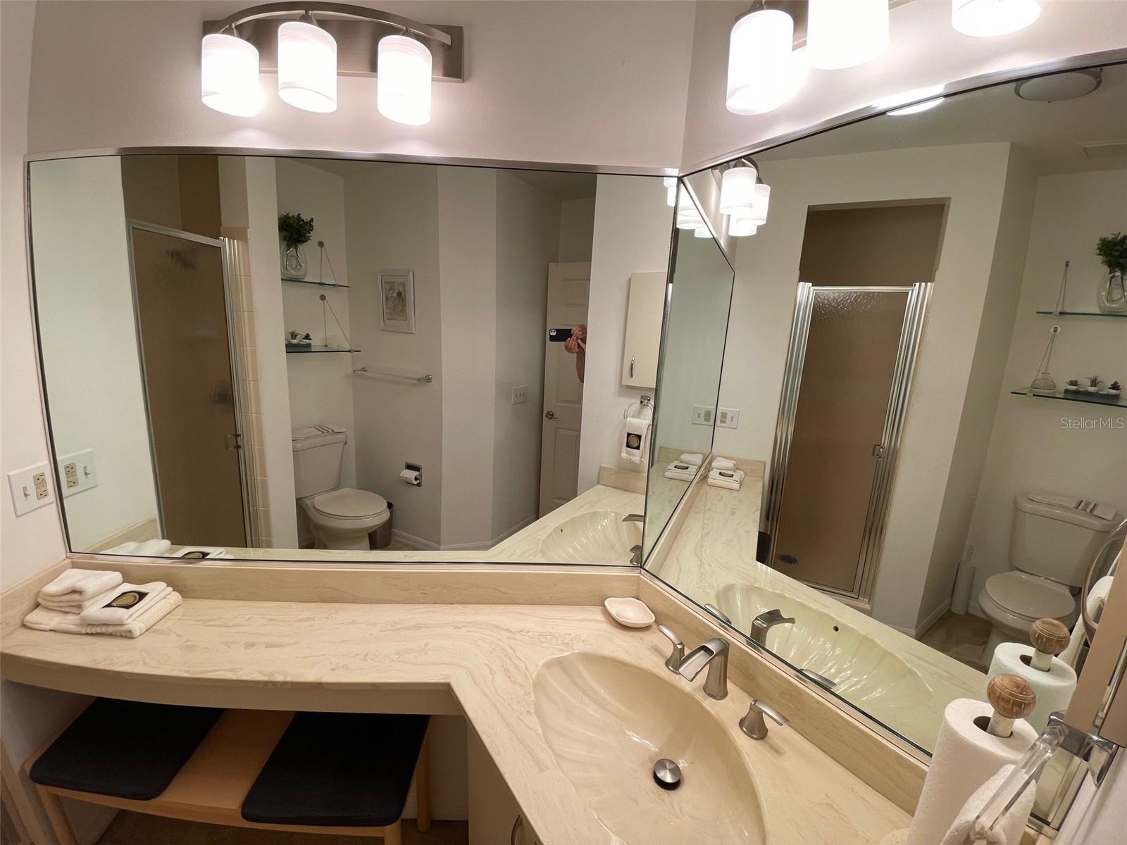 VIZCAYA CONDO - Residential Lease