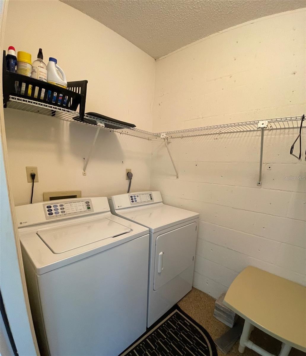 VIZCAYA CONDO - Residential Lease