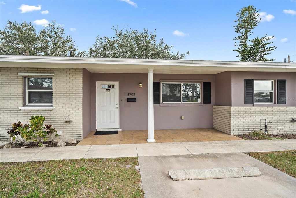 Photo of 1703 Bal Harbour Drive #2, Venice, FL 34293 (MLS # N6141054)
