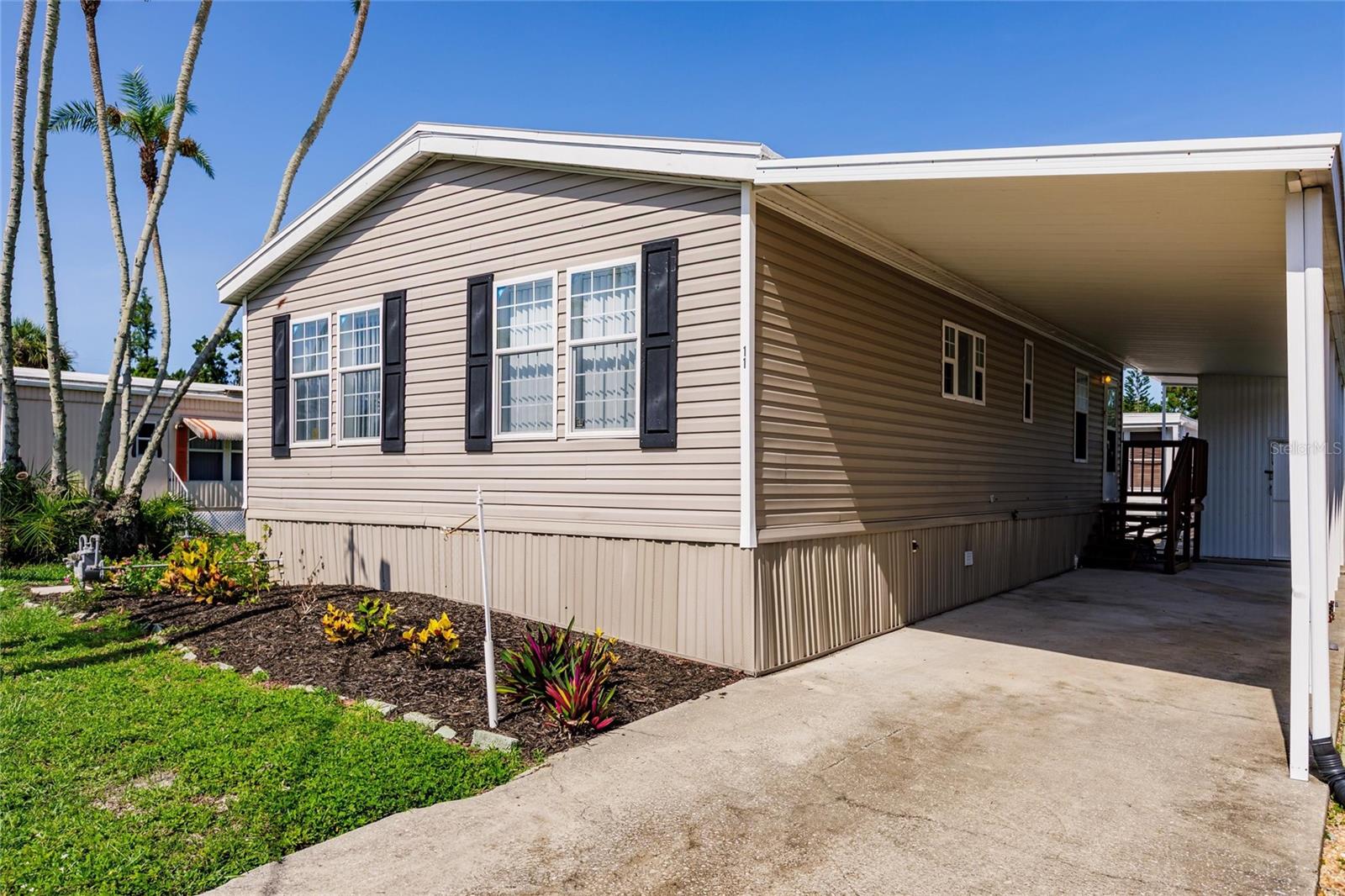 1100 UNIVERSITY PARKWAY 11