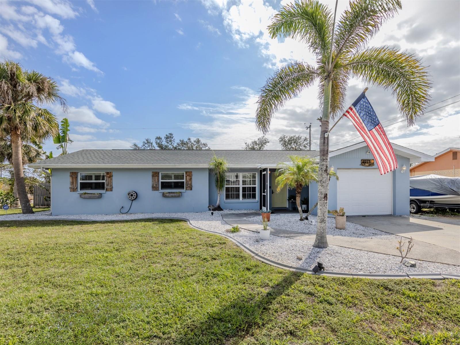 4911 POMPANO ROAD