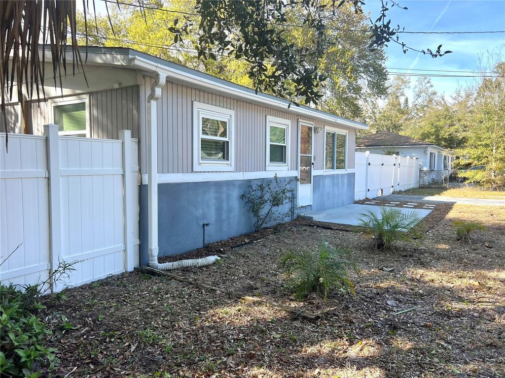 Photo of 14716 63rd Way N, Clearwater, FL 33760 (MLS # TB8478544)