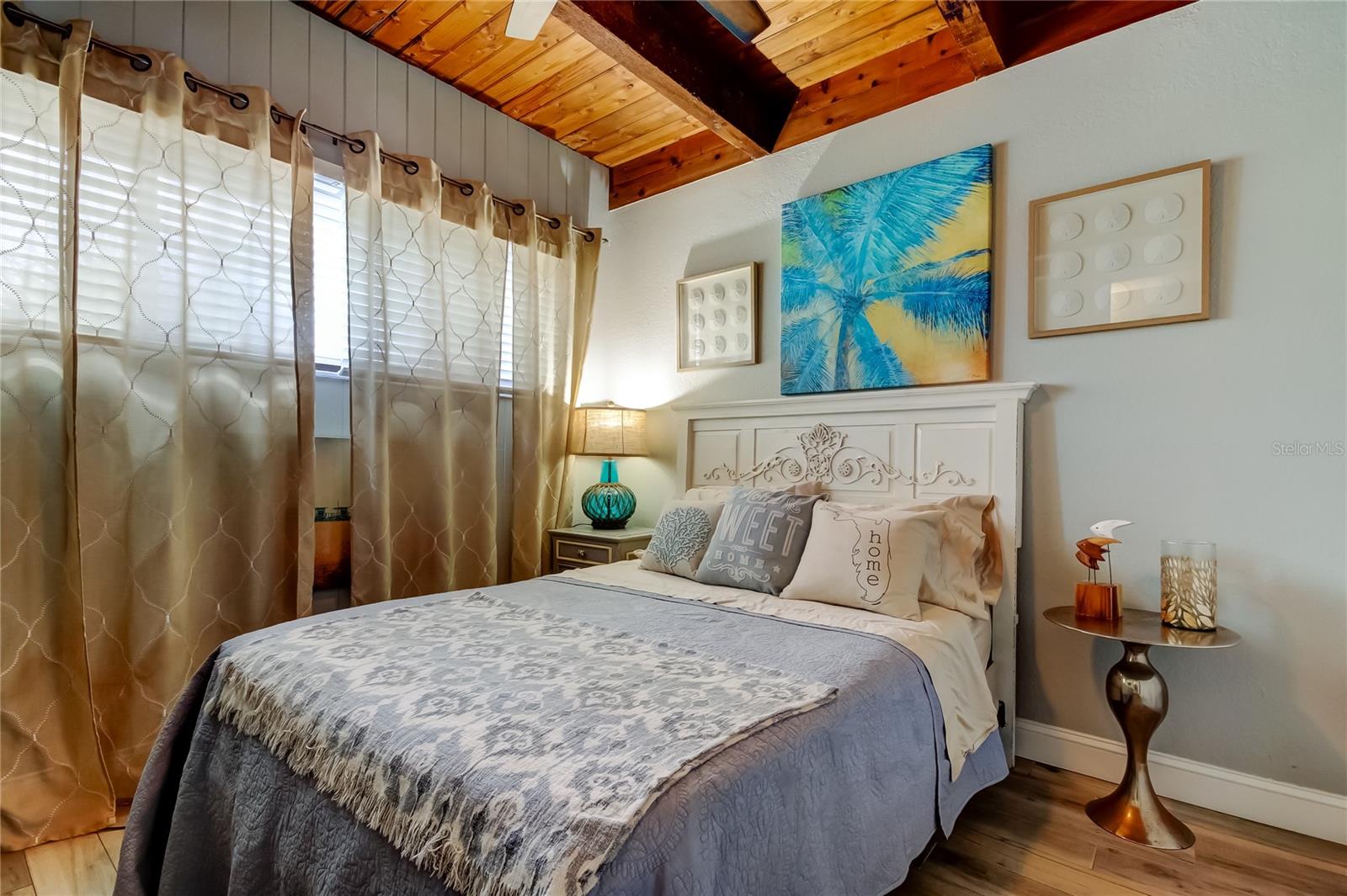 SUNPLACE CONDO - Residential