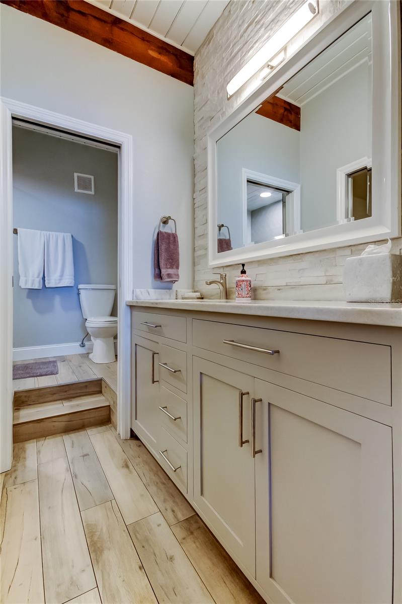 SUNPLACE CONDO - Residential