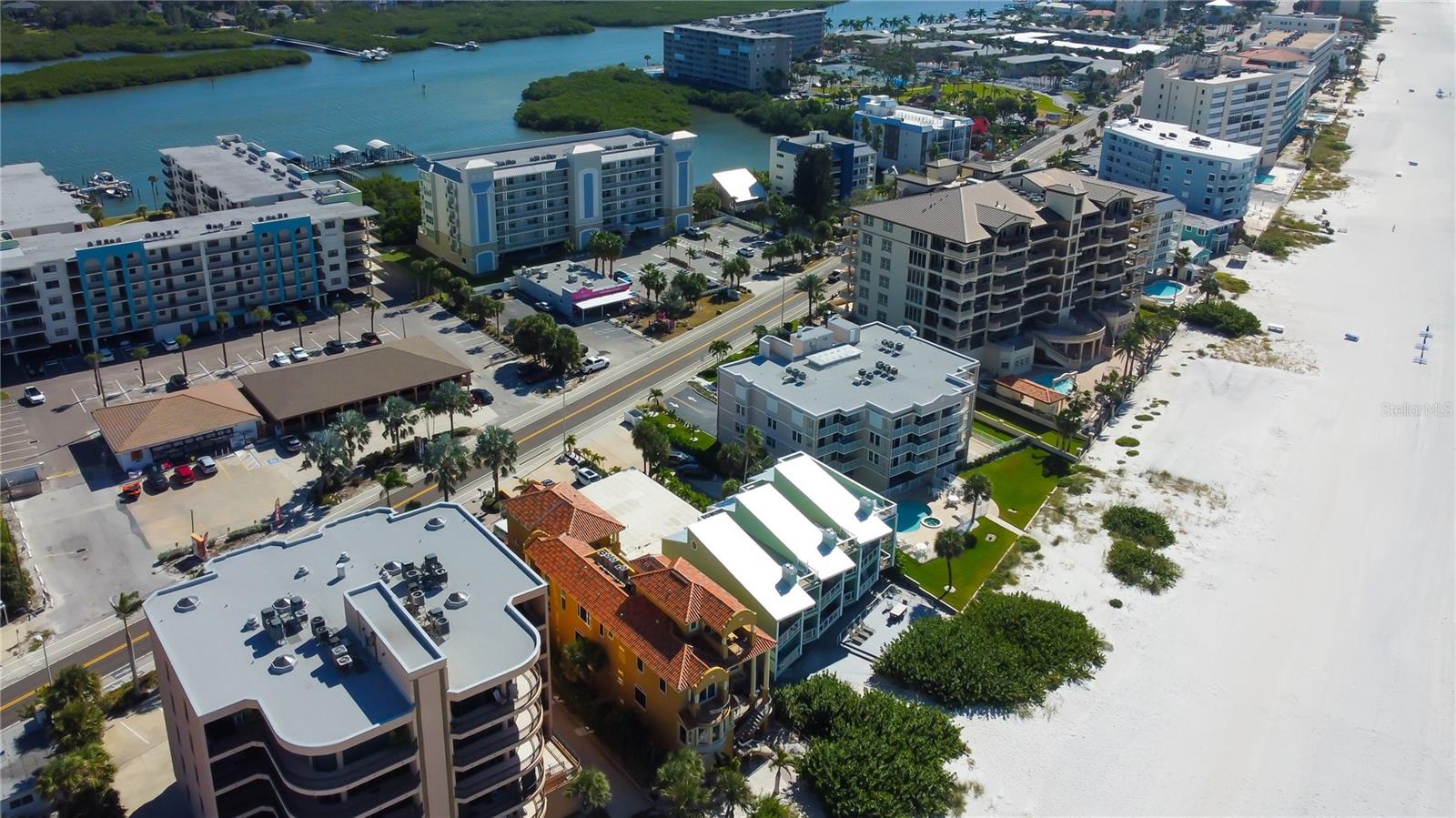 SUNPLACE CONDO - Residential