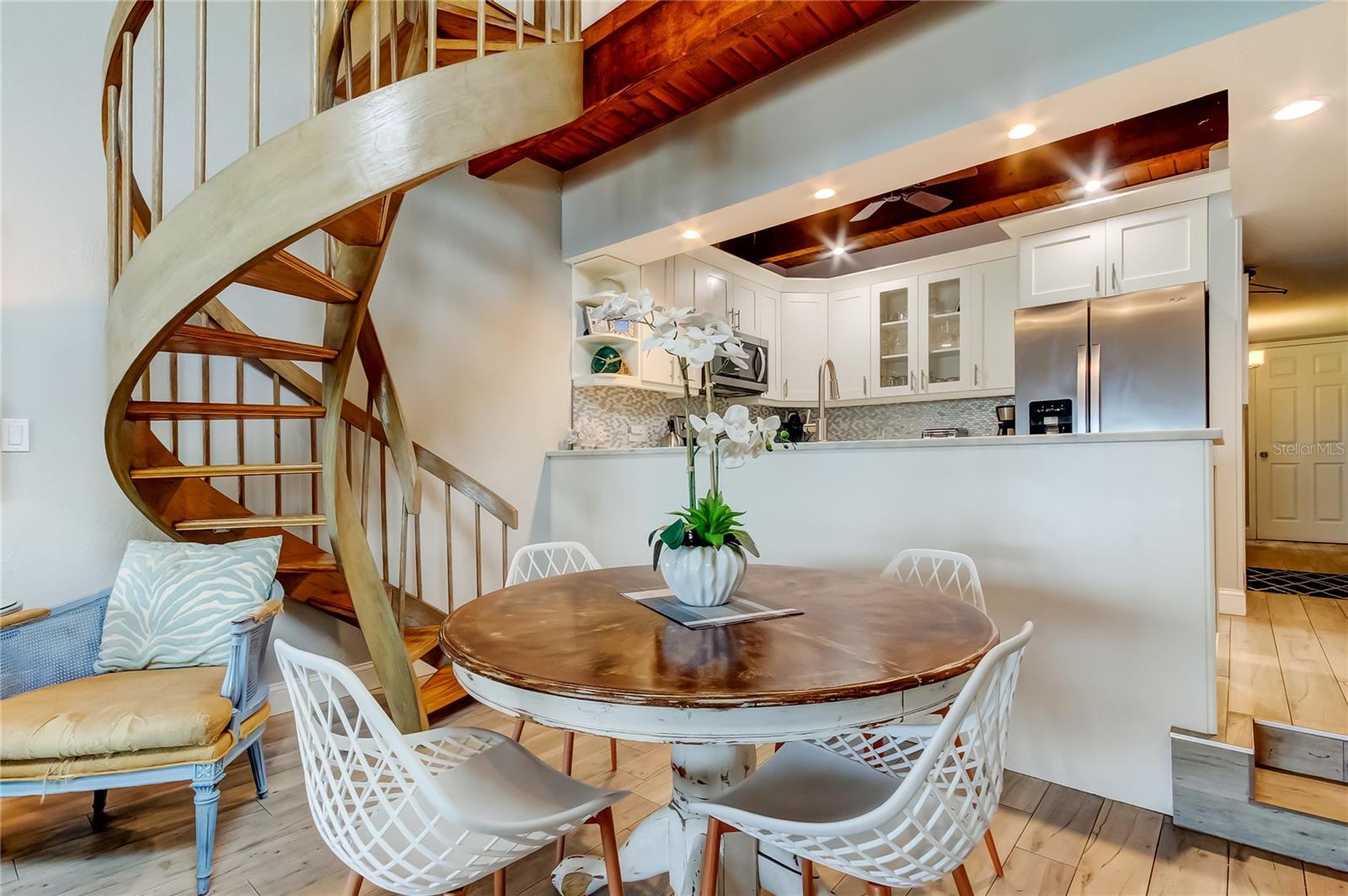 SUNPLACE CONDO - Residential