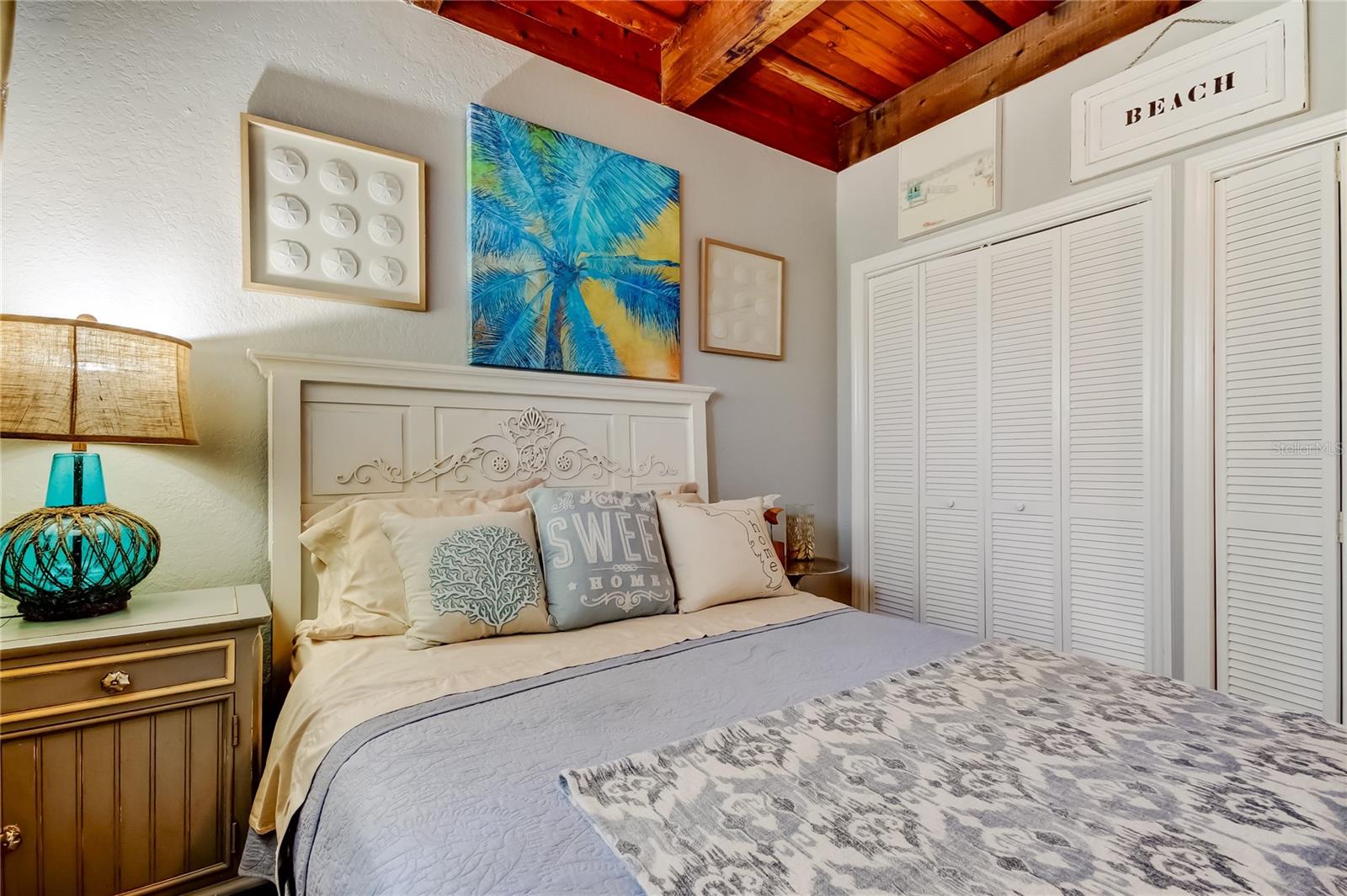 SUNPLACE CONDO - Residential