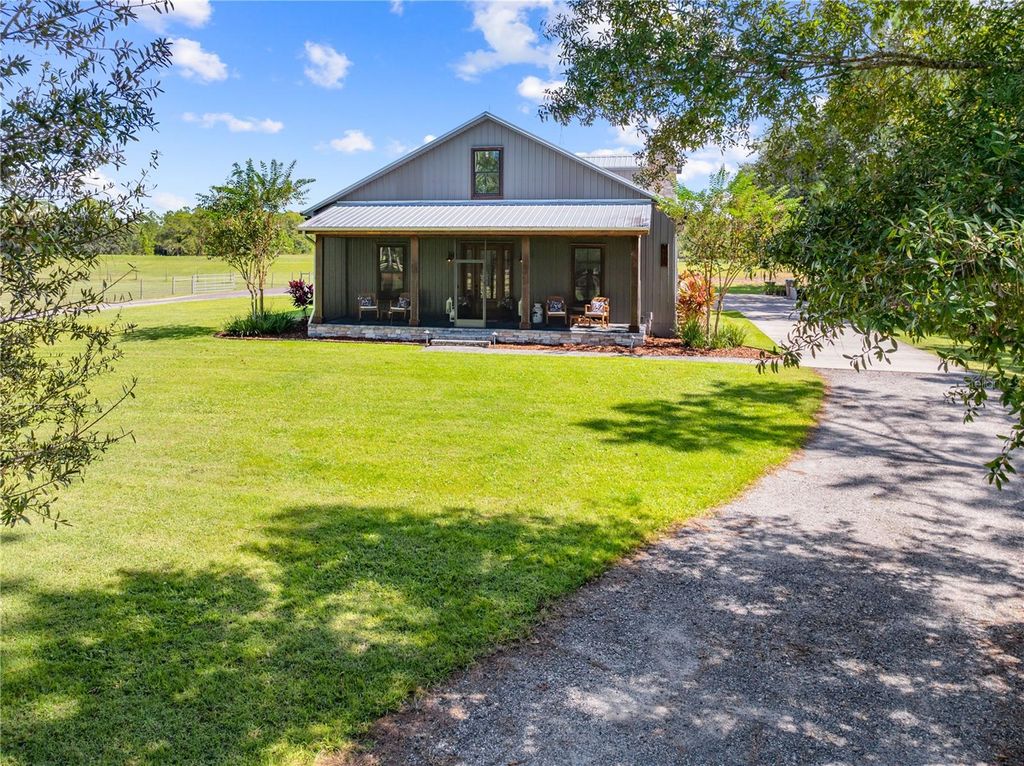 Photo of 4475 Brady Rd, Saint Cloud, FL 34772 (MLS # S5136974)